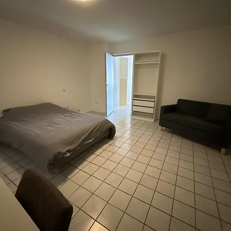 Confortable Appart 5 Mins Centre De Valenciennes Appartement