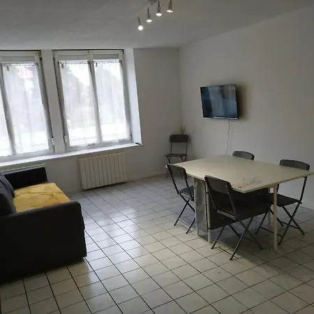 Confortable Appart 5 Mins Centre De Valenciennes Apartament *